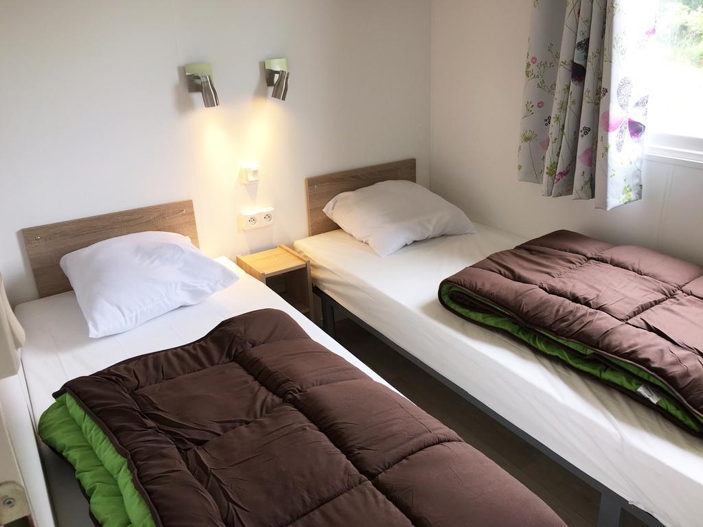 O2 Camping Longueville (Manche) Exterior foto