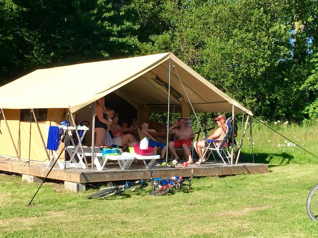 O2 Camping Longueville (Manche) Exterior foto